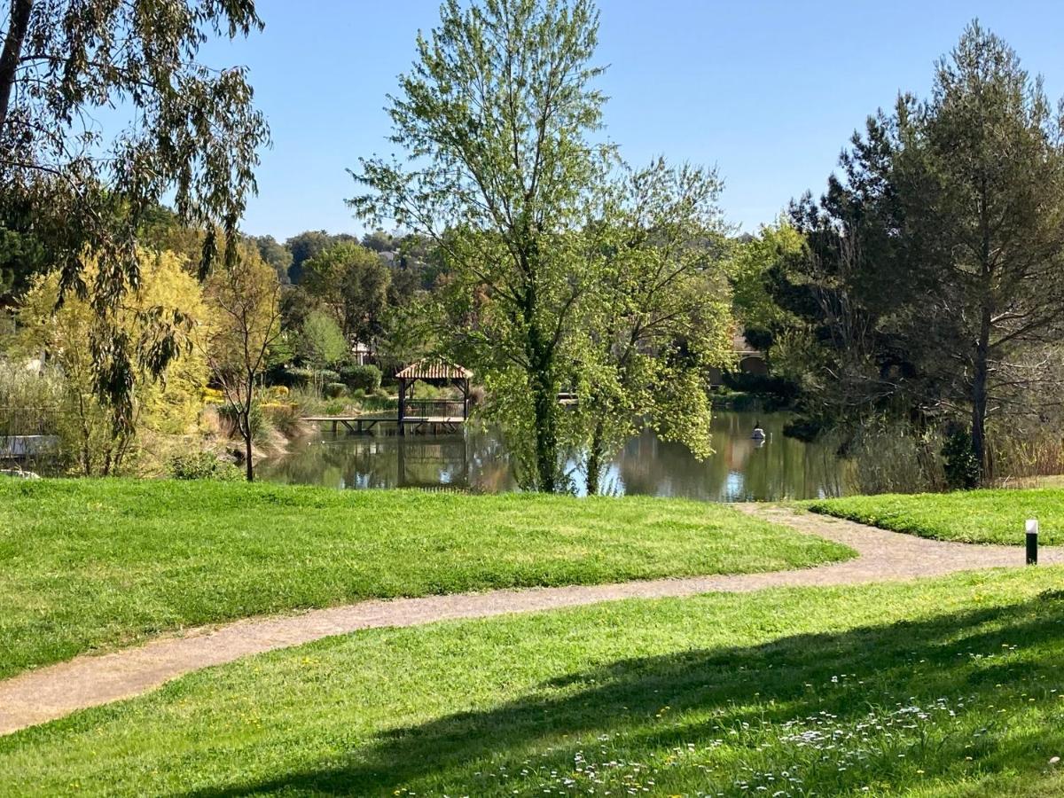 LES RESTANQUES vue mer et jardin accès piscine Grimaud Esterno foto