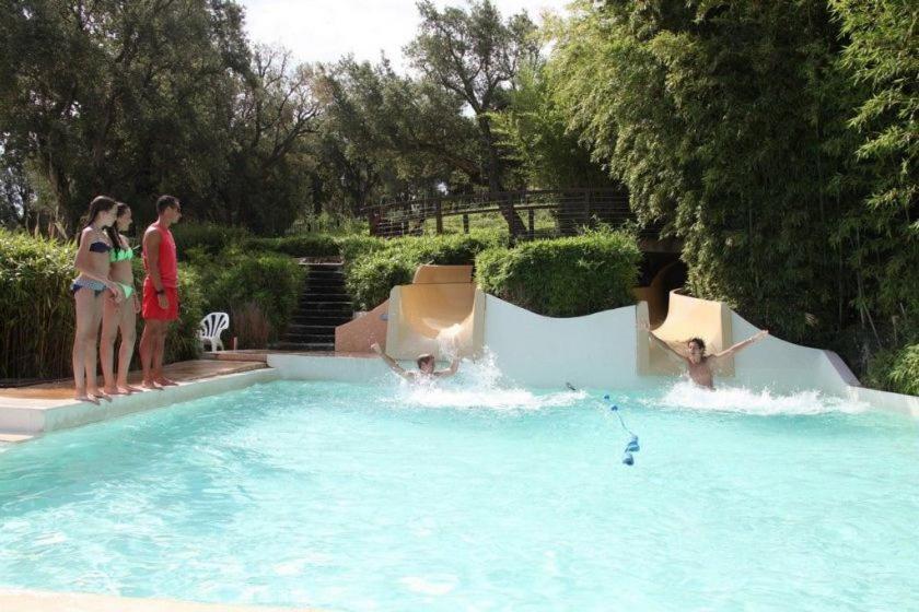 LES RESTANQUES vue mer et jardin accès piscine Grimaud Esterno foto