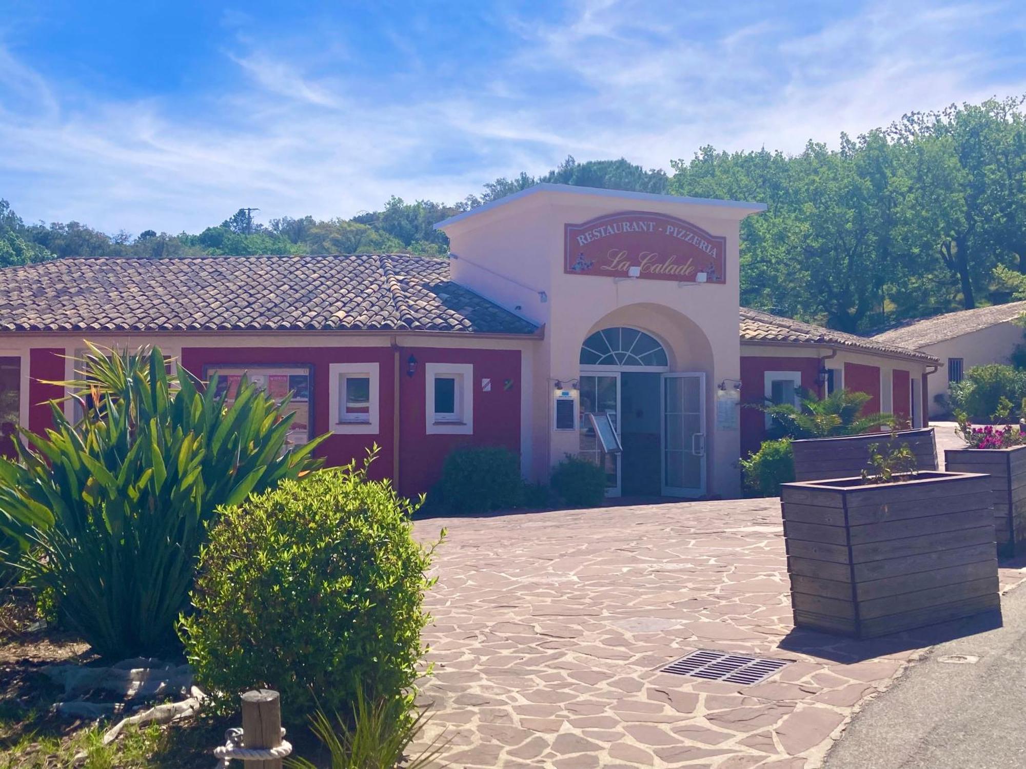 LES RESTANQUES vue mer et jardin accès piscine Grimaud Esterno foto